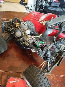 Vtg  Traxxas Rc car Gas Motor  Rolling W/Controller Bt Charger Uncle Not Tested