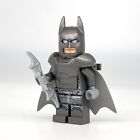 Lego Armored Batman Minifigure with Cape Weapon sh217 DC Justice League 76044