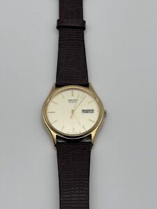 Vintage Seiko 5y23-8039 R1 Gold Champagne Tone Men’s Watch Leather Band