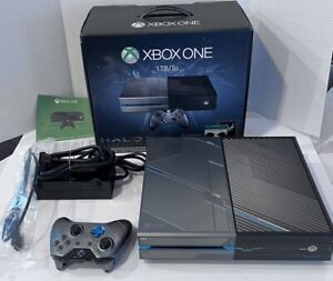 New ListingXbox One Limited Edition Halo 5: Guardians 1TB Console W/ Original Box & Inserts