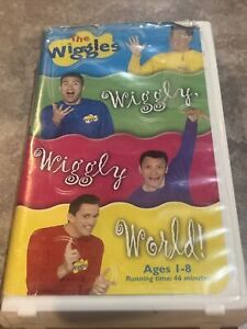The Wiggles Wiggly Wiggly World VHS Tape Sing Along Songs Vintage 2001 Greg Jeff