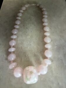 Vintage Rose Quartz Pink Lucite Beaded Necklace