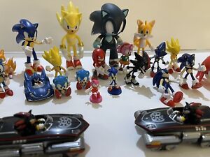 Sonic The Hedgehog Figure Toy Lot Various Years/Companies Lot of 25 Items 🔥