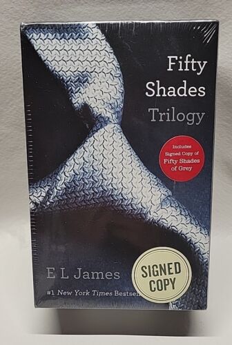 Fifty Shades Trilogy E.L. James SIGNED Boxed Set FACTORY SEALED Grey Darker Free
