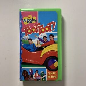 The Wiggles - Toot Toot (VHS Tape, 2001) 18 Fun Songs!