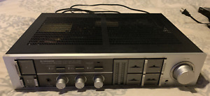 Pioneer SA-1050 Stereo Integrated Amplifier -------- *TESTED AND WORKING*