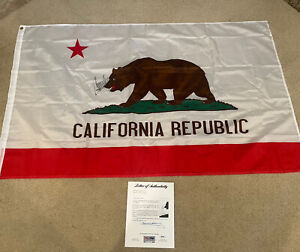 Donald Trump Signed California Flag One Of A Kind PSA LOA