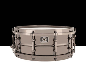 Ludwig 5.5x14 Universal Brass Snare Drum (LU5514)