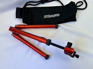 ME FOTO PMU25RED compact tripod, barely ever used w/pouch Perfect condition