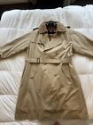 Burberry Vintage Trench Coat w/ detachable wool lining and collar