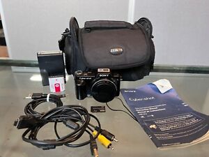 Sony Cybershot H10 8.3MP W/ Battery, Charger, Media,  Data Cables, Manual & Case