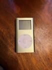 Apple IPOD Mini 2ND Generation Limited Edition Lime Green With Cable Bundle