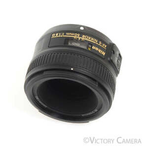 Nikon AF-S Nikkor 50mm f1.8 G Standard Prime Lens w/ Shade -Clean-