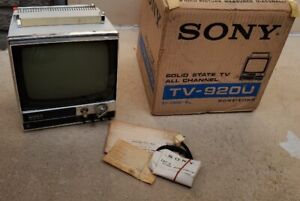 Vintage Sony Solid State TV-920U 7” Tube Black & White Portable TV -d2