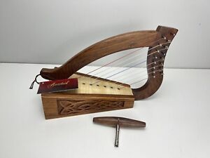 Roosebeck Lily Harp 8-String - Knot Work Celtic Design