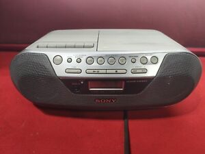 New ListingSony CD Radio Cassette Player Recorder Portable Boombox CFD-S05