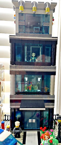 LEGO Custom City MOC Office Tower Building W/3 Minifigures, 1 On Each Top Floors