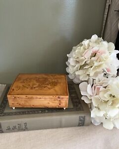 Vintage Floral Inlay Wood Music Box Jewelry Trinket Box
