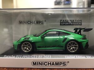 1/43 Minichamps 2023 Porsche 911(992) GT3 RS Weissach Paket Green Gold Black 300