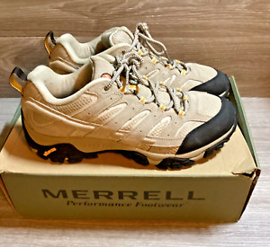 Merrell Women's Size 11 J06020 Moab-2 Ventilator Hiking Athletic Boot New Taupe
