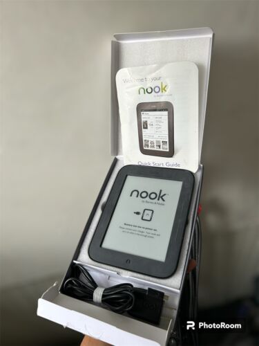 Barnes & Noble Nook Simple Touch 2GB, Wi-Fi, 6in eBook Reader - Black - TESTED