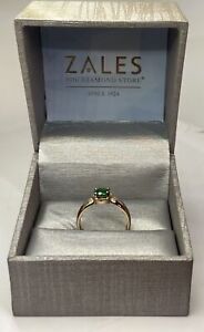 1.58ct 14k Rose gold Emerald & Diamond ring. RETAILS AT ZALES JEWELERS For $479