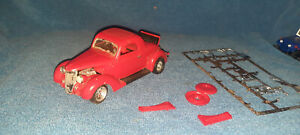 MONOGRAM EARLY IRON  VINTAGE 1936 FORD COUP 1/24 Model Car built OR JUNK YARD