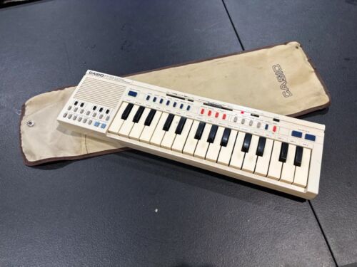 Vintage Casio PT-20 Electronic Musical Instrument Circa 1980-Turns ON - Plays