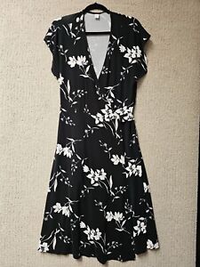 Old Navy Womens Wrap Dress Size Large Black Floral Short Sleeve Casual Summer