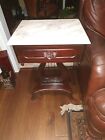 Beautiful Duncan Phyfe style antique mahogany lyre/harp side table
