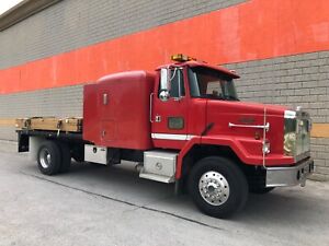 Flatbed Semi truck with sleeper for sale by owner