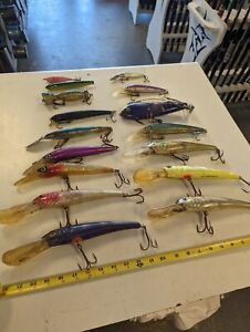 Lot of 15 Trolling lures lot E63