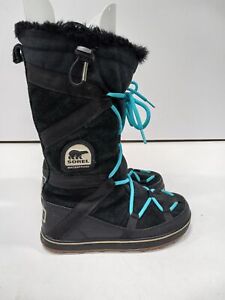Sorel Black Snow Boots With Blue Laces Size 8