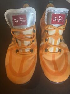 Nike Vapormax Men’s Size 13 Orange Pics From Actual Shoes.  Awesome Shoes!