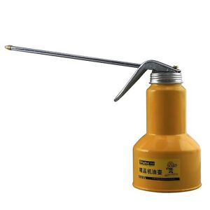High Pressure Oiler Pump Hand Pump Oil Can Lubrication Bottle Squirt Spray 500ml