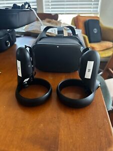 Oculus Quest 64GB VR Headset - Black
