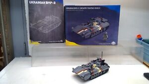 BRICKMANIA Bmp-2 / Infantry Fighting Vehicle-WITH BOX/DIRECTION BOOK (A27)