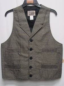 Frontier Classics vest size SMALL  38