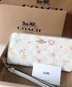 COACH C8695 Long Zip Around Wallet Signature Canvas&Leather Floral Pattern Print