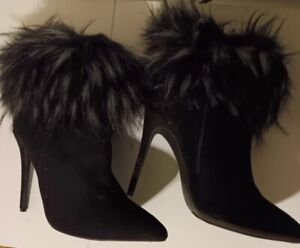 NWTs Women's Black Fur Topped Stelletoes Heels Size
