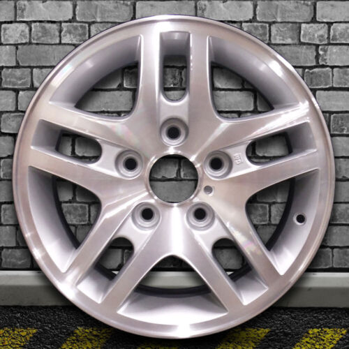 Machined Medium Sparkle Silver OEM Wheel for 2002-2004 Chevy S10 4x4 - 15x7