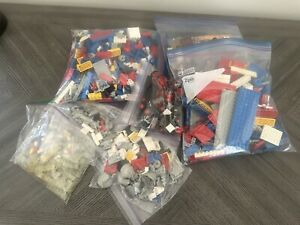 Vintage (& new) Lego classic space parts lot 5Lbs w/ wings rockets windscreens +