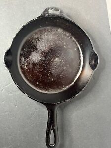 GRISWOLD #5-Cast Iron Skillet With Hinge Tab & Small Stamp Logo-#2505-RARE!-FLAT