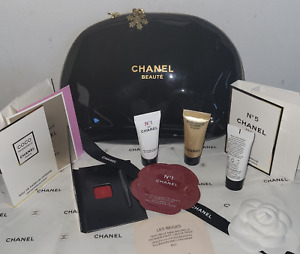 Chanel  makeup bag pouch black  vinyl  2 snow flake charm Fragrance cosmetic gif