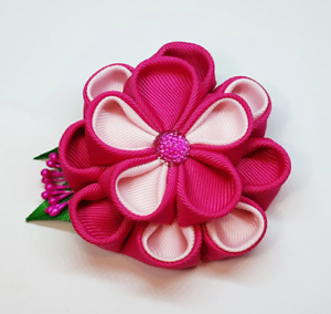 Kanzashi fabric flower hair clip. Pink and Fuchsia. Girls Woman hair clip. Fuchs