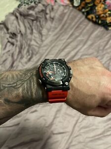 Casio G-shock Frogman GWF-A1000-1A4JF 53 mm Black Resin Case with Red Resin...