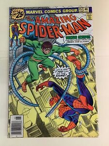 AMAZING SPIDER-MAN #157 (1976)-DOCTOR OCTOPUS APPEARANCE- MARVEL VALUE STAMP