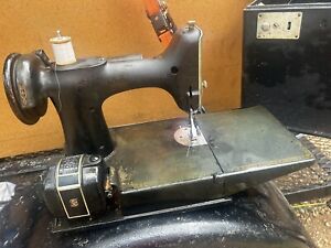 Vintage 1955 Singer 221 ~ Featherweight Portable Electric Sewing Machine in Case