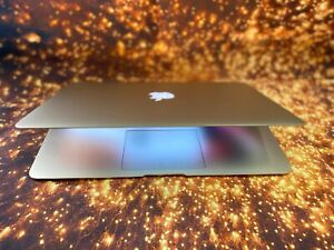 2017 APPLE MACBOOK AIR 13 INCH LAPTOP | 8GB + 128GB SSD | MacOS Monterey