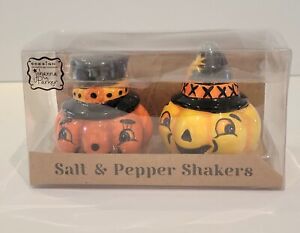 Johanna Parker Retro Vintage Style Halloween Pumpkin Salt Pepper Shaker Set